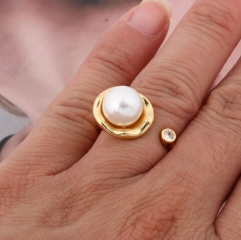 New Pearl Ring for Women Beautiful Ring