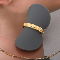 Luxury copper-plated zircon ring