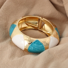 Oil Drop Design Women's Gold Plated Copper Trendy Fashion Bangle