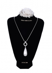 Women's Plus Size Jewelry, Must-Have Jewelry for Plus Size Women