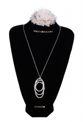Women's Plus Size Jewelry, Must-Have Jewelry for Plus Size Women