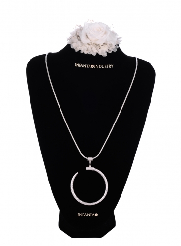 Women's Plus Size Jewelry, Must-Have Jewelry for Plus Size Women