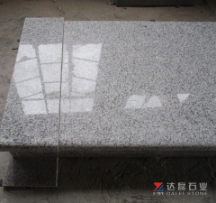 White Grey Granite Tombstone Wholesale