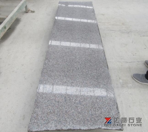 Wulian Flower Granite Small Slabs Wholesale