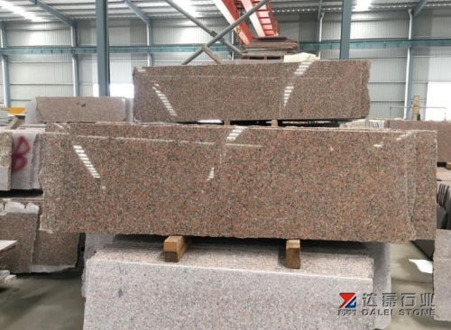 G562 Red Granite Small slabs