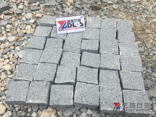 Good Quality Grey Granite G654 Cube Stone Natural Finish Way