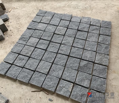 Padang Dark G654 Cube Stone Natural Split Finish Way