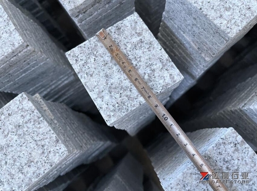 Grey Granite Cube Stone Flamed Granite Tiles
