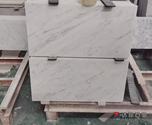 Carrara White Marble Thin Tiles Honed