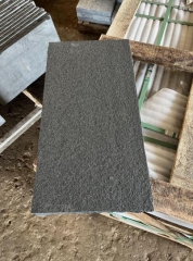 Vietnam Black Basalt Flamed Tiles One Long Natural Splite