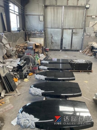 Rosa Marry Headstone Zimbababwe Black