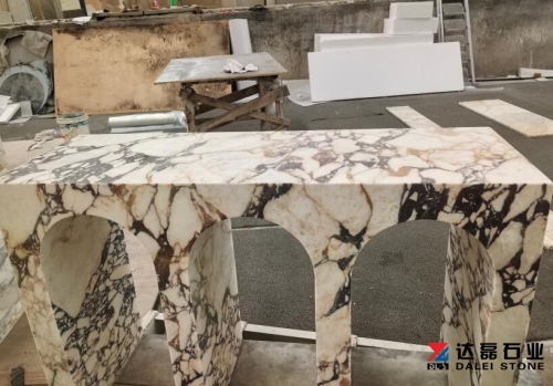 Calacatta Viola Marble Bar Counter