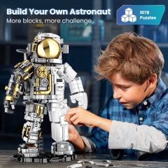 Stem Toy- Astronaut Golden