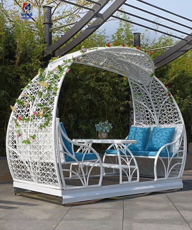 Furnitures
