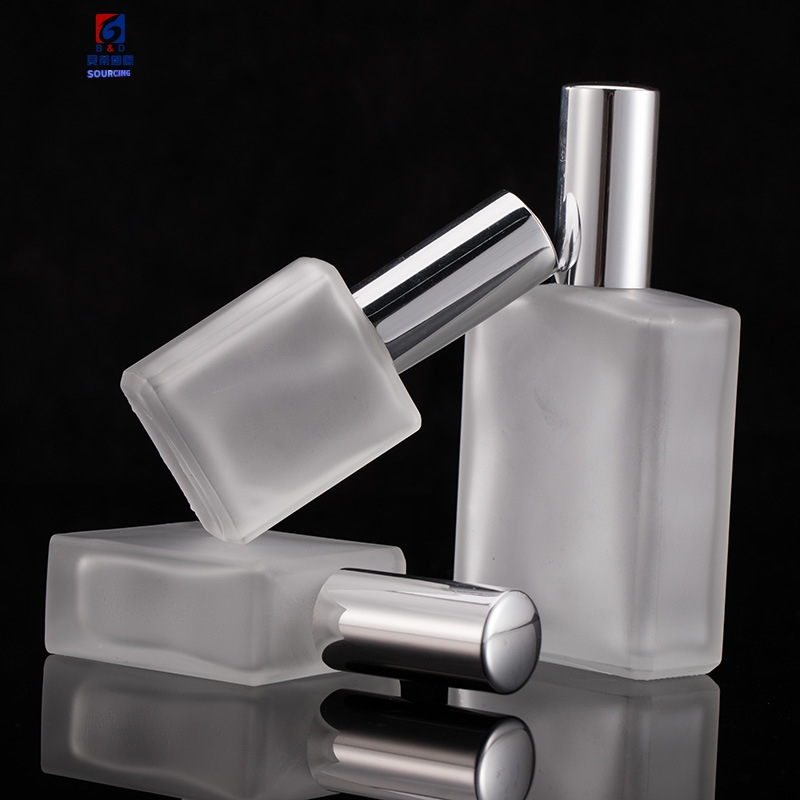 30/50/100ML Frosted Square Glass Perfume Spary Bottle