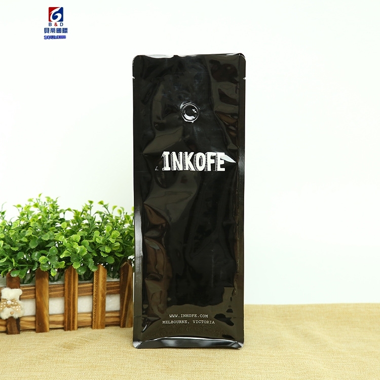 Environmental protection with one-way exhaust valve coffee packaging bag eight side seal affixed seal strip self-supporting coffee bag