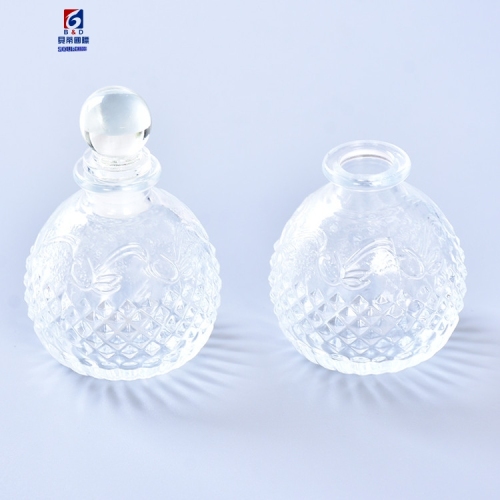 50ML Round Belly Carved Glass Aromatherapy Bottle