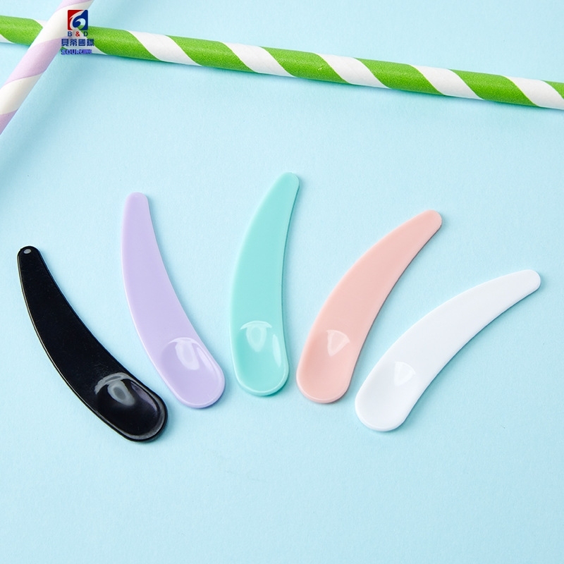 Color Makeup Dispensing Tool Cream Scoop