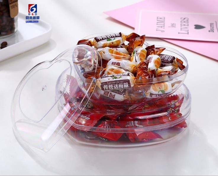 Heart-shaped Transparent Food Packaging Box