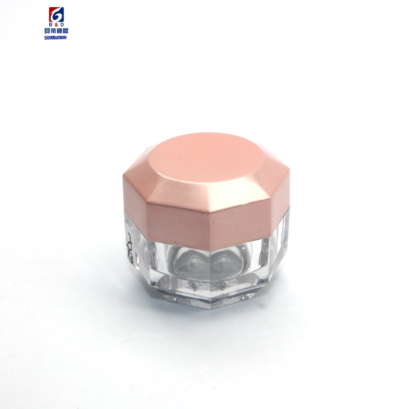 Octagonal screw cap loose powder bottle