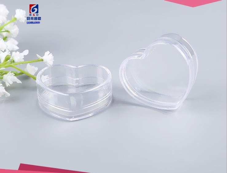 10g Heart-shaped Cream Jar