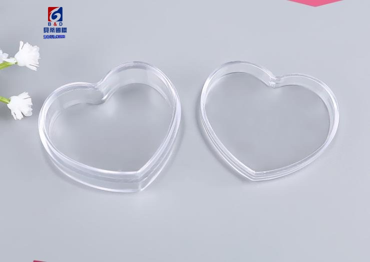 10g Heart-shaped Cream Jar