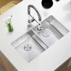 Akicon™ 32" Undermount Nano 50/50 Double Bowl Stainless Steel Handmade Kitchen Sink with Drain Assembly Strainer