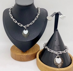 Stainless steel jewelry necklace earring Bracelet ring Wholesale