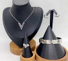 Stainless steel jewelry necklace earring bracelet ring Wholesale