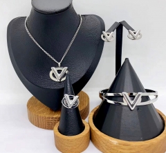 Stainless steel jewelry necklace Bracelet ring Earrings Wholesale