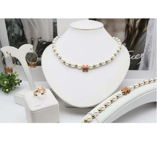 Stainless steel jewelry necklace Bracelet ring Earrings Wholesale