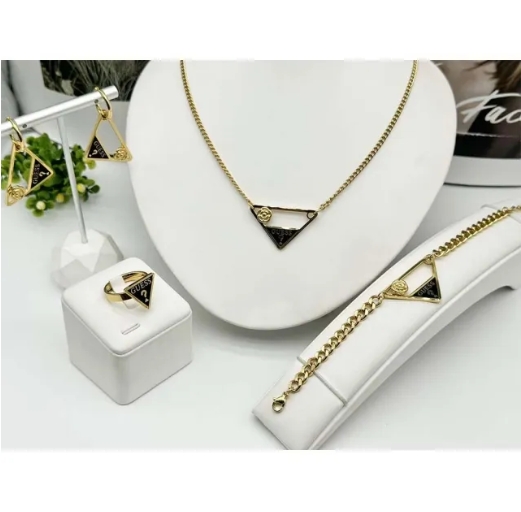 Stainless steel jewelry necklace Bracelet ring Earrings Wholesale