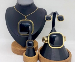Stainless steel jewelry necklace Bracelet ring Earrings Wholesale