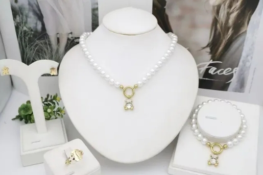 Stainless steel jewelry Necklace Earrings Bangle Ring Wholesale for women