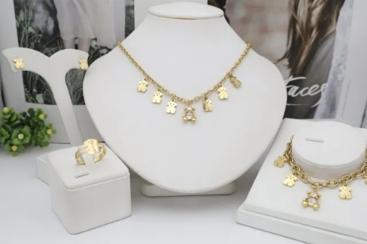 Stainless steel jewelry Necklace Earrings Bangle Ring Wholesale for women