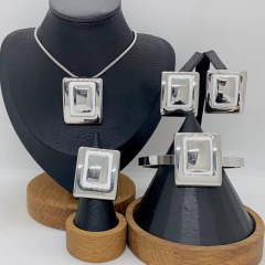 Stainless steel jewelry Necklace Earrings Bangle Ring Wholesale for women