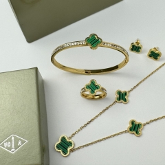 Stainless steel jewelry necklace Earrings Bracelet ring Wholesale