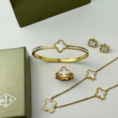 Stainless steel jewelry necklace Earrings Bracelet ring Wholesale