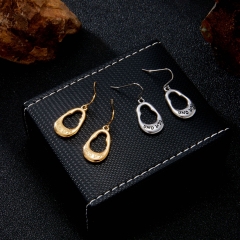 Stainless steel UNO DE 50  jewelry set，Bracelet，Necklack Wholesale