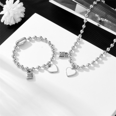 Stainless steel UNO DE 50  jewelry set，Bracelet，Necklack Wholesale