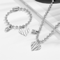 Stainless steel UNO DE 50  jewelry set，Bracelet，Necklack Wholesale