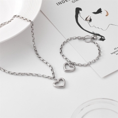 Stainless steel UNO DE 50  jewelry set，Bracelet，Necklack Wholesale