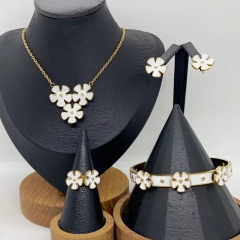 Stainless steel jewelry necklace Earrings Bracelet ring Wholesale