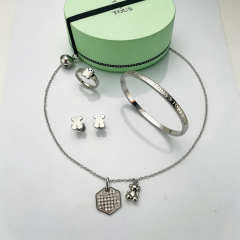 Stainless steel Tous bear jewelry set Wholesale