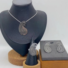 Stainless steel jewelry necklace Earrings Bracelet ring Wholesale
