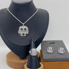 Stainless steel jewelry necklace Earrings Bracelet ring Wholesale