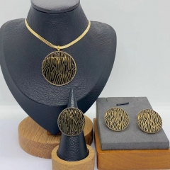 Stainless steel jewelry necklace Earrings Bracelet ring Wholesale
