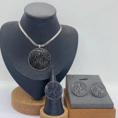 Stainless steel jewelry necklace Earrings Bracelet ring Wholesale