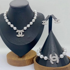 Stainless steel jewelry necklace Earrings Bracelet ring Wholesale