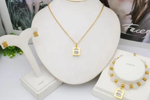 Stainless steel jewelry Necklace Earrings Bangle Ring Wholesale for women